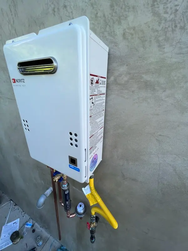 Tankless water heater installation for Dresden homes
